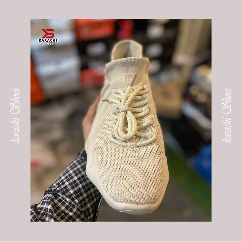 ADIIDAS YEEZEY 450 "TRIPLE WHITE" - Karachi Shoes